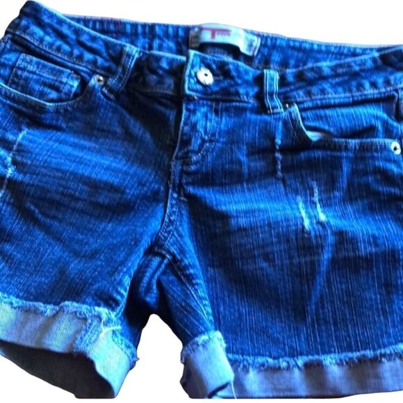 Delia T 5 denim shorts hrs size 5 like new - Picture 1 of 5